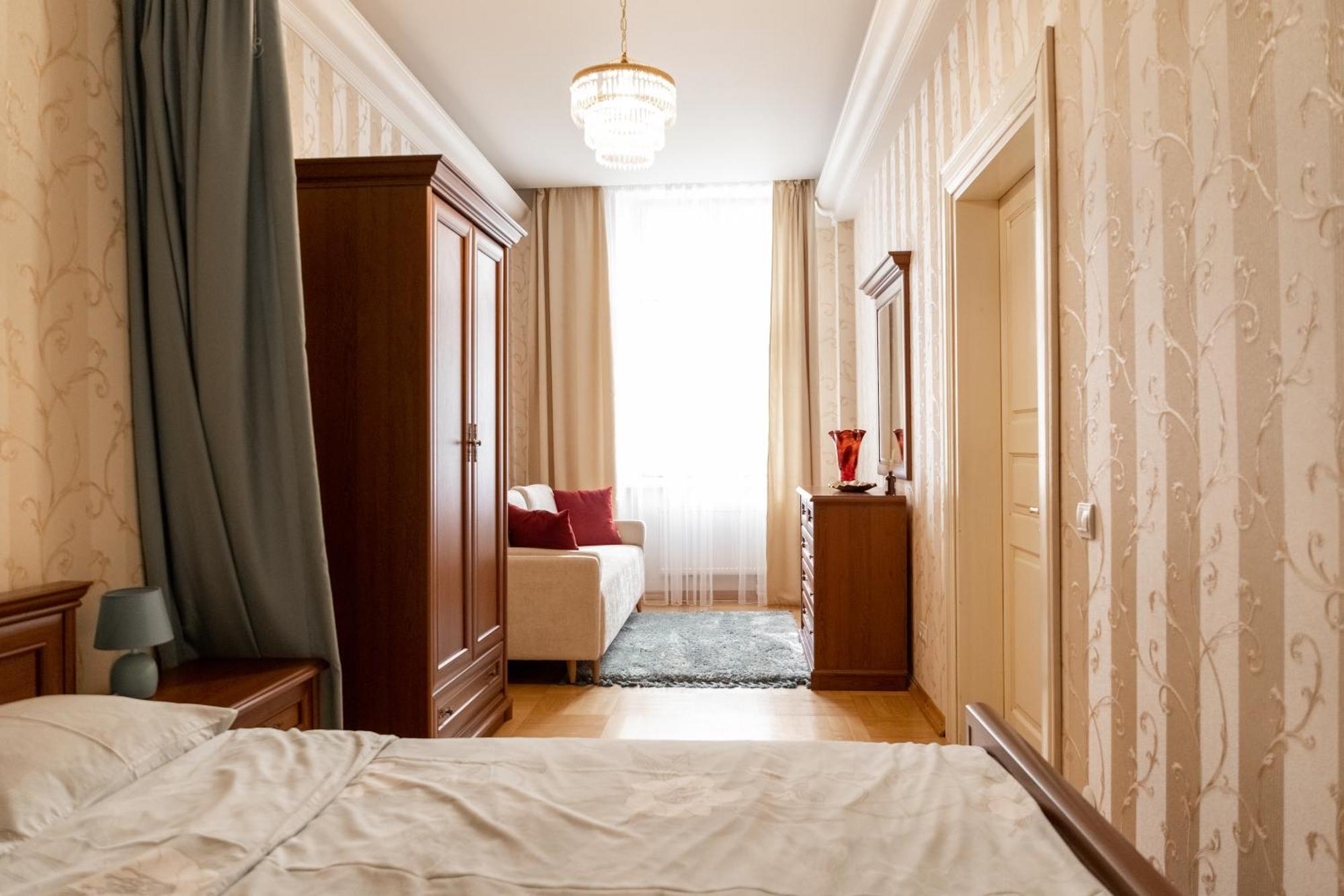 On Virmenska, One Bedroom