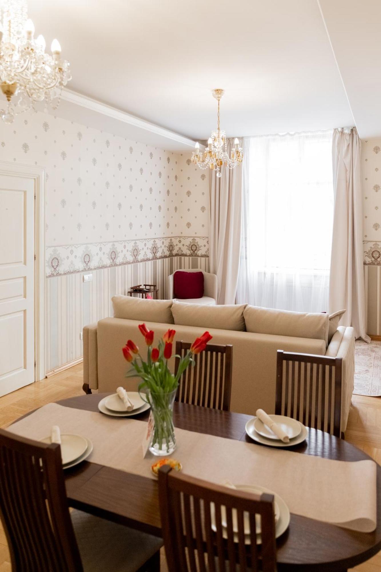 On Virmenska, One Bedroom